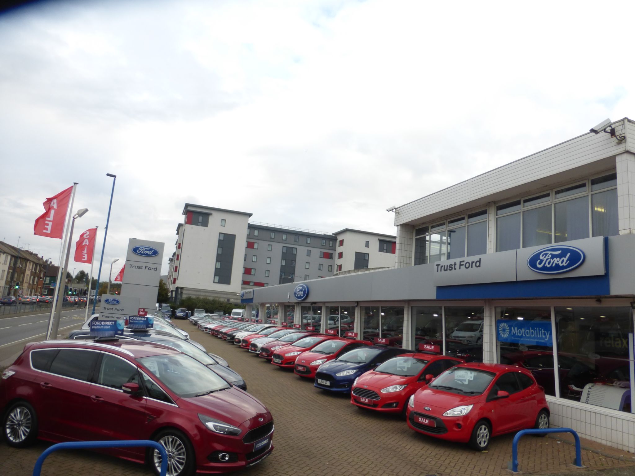 Trust Ford Gillingham dealership in Gillingham AutoTrader